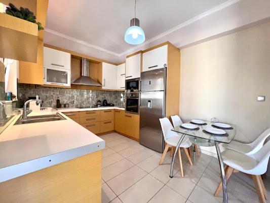 Central Apartment In Quiet Neighborhood Near Sandy Beach Chania  Luaran gambar